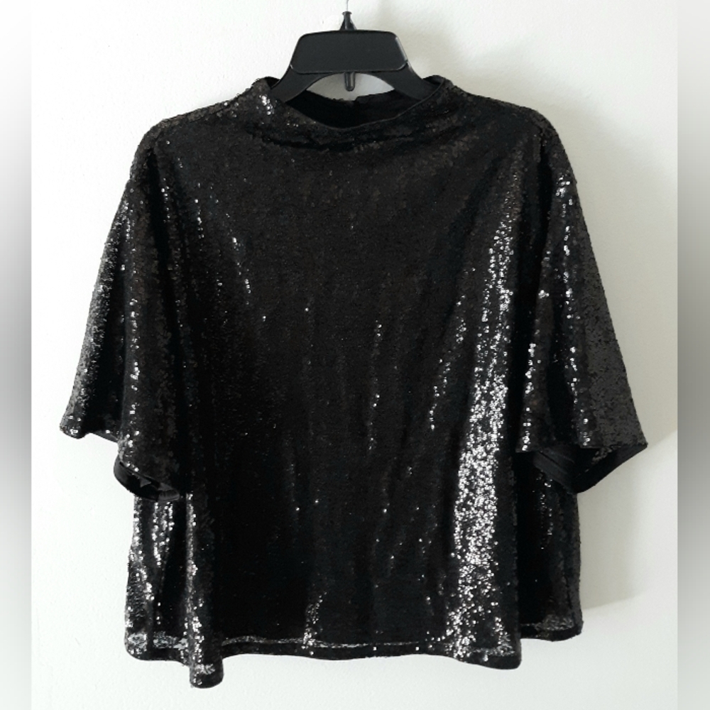 H&M Black Sequin Short Sleeve Top